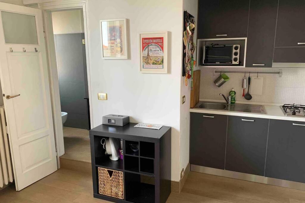 מילאנו Appartamento Splendido Con Tutti Servizi In Zona Navigli מראה חיצוני תמונה