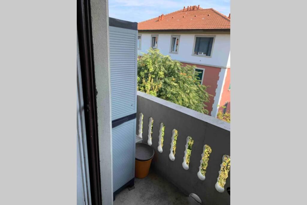 מילאנו Appartamento Splendido Con Tutti Servizi In Zona Navigli מראה חיצוני תמונה