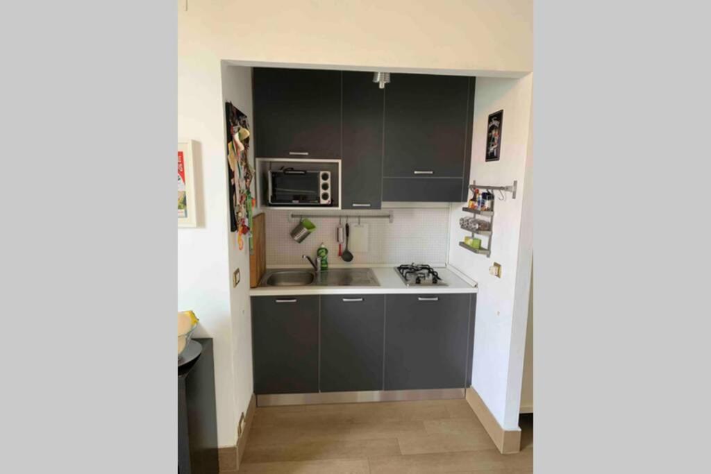 מילאנו Appartamento Splendido Con Tutti Servizi In Zona Navigli מראה חיצוני תמונה